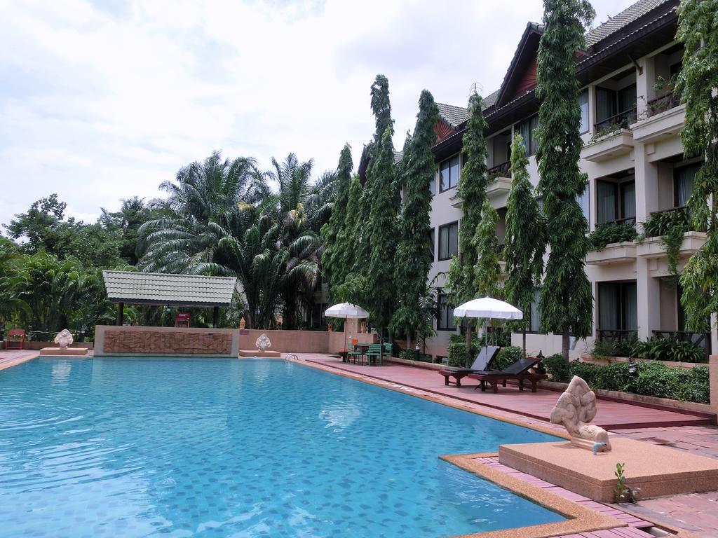Ubon Buri Hotel & Resort Warin Chamrap Habitación foto